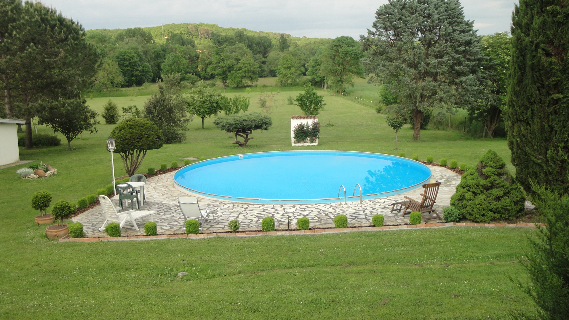 La piscine du domaine